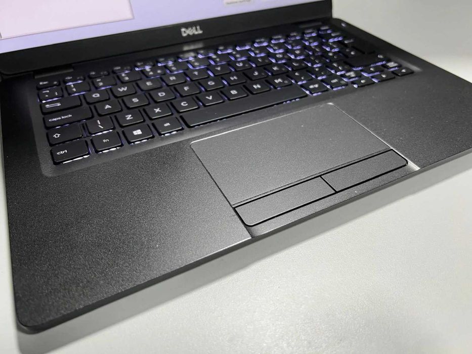 Laptop SH Dell Latitude 5300 i5-8365U 16Gb RAM SSD NVME 256GB Touch