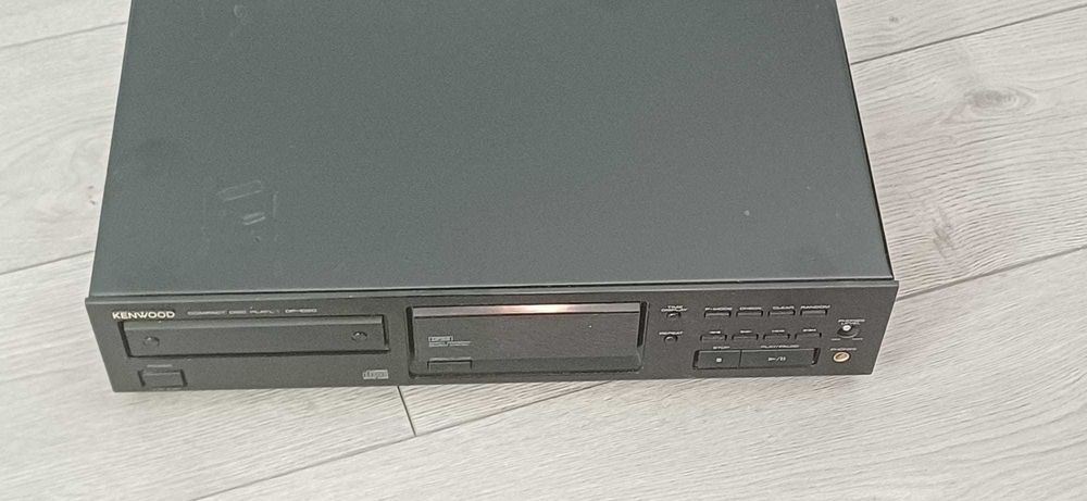 Cd deck pt piese    KENWOD     DP1020