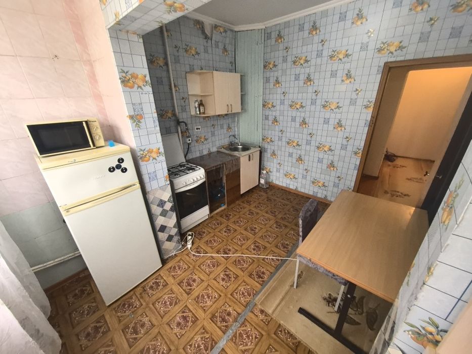 Продается 2 комнатная квартира в пятом микрорайоне