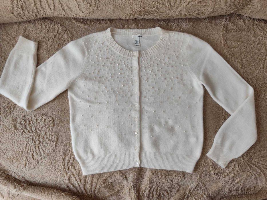 НОВА H&M елегантна , фина, бяла дамска жилетка