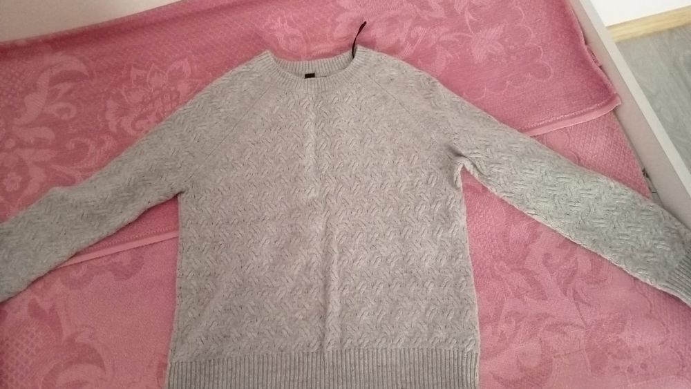 Продам тёплые кофты не дорого