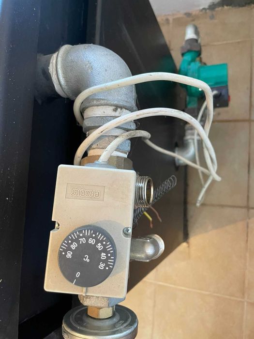 Камина с вода риза