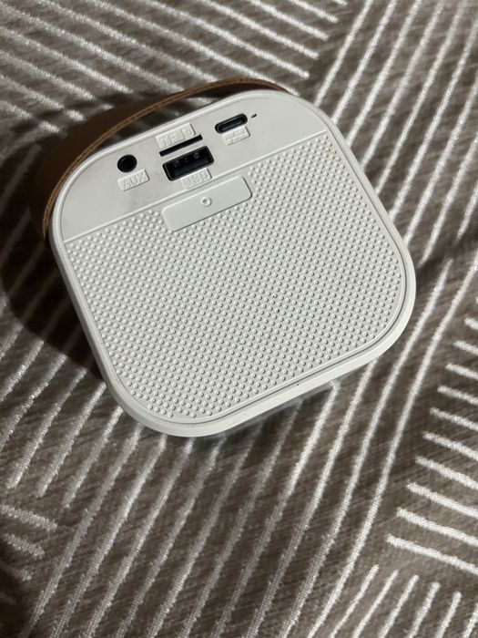 Продаю колонку все работоет