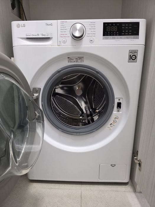 Masina de spalat rufe frontala cu uscator LG F4DN409S1, Clasa A, Steam