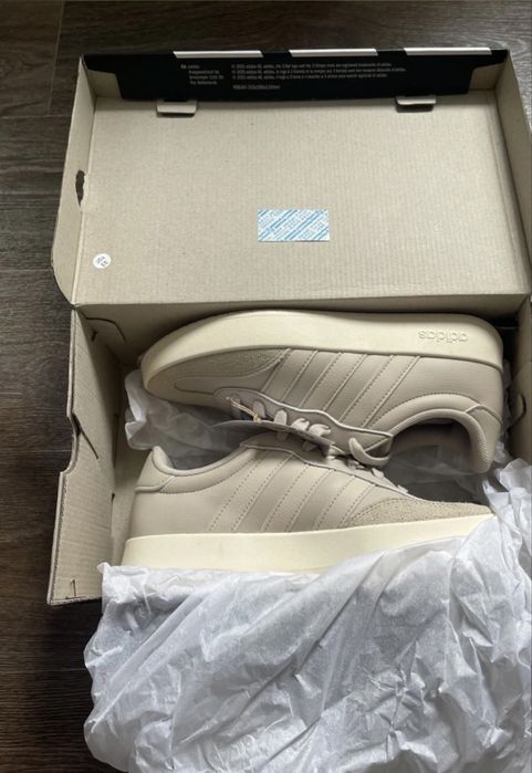 Adidas кроссовки оригинал