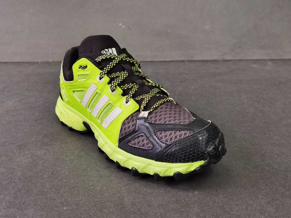 Ghete munte 38 39 adidasi Bocanci  alergare ADIDAS - Vietnam Ca NOI