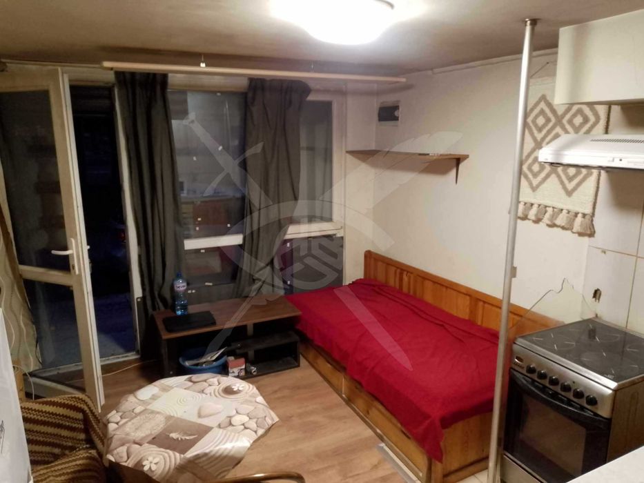 Дава се под наем Едностаен апартамент в Варна, Погреби - 25 кв.м за 250 € - Снимка #1