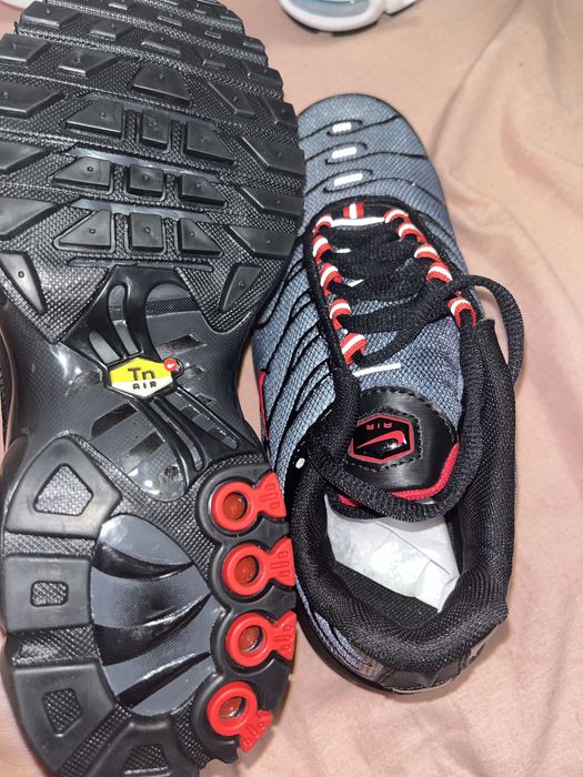 Оригинални обувки