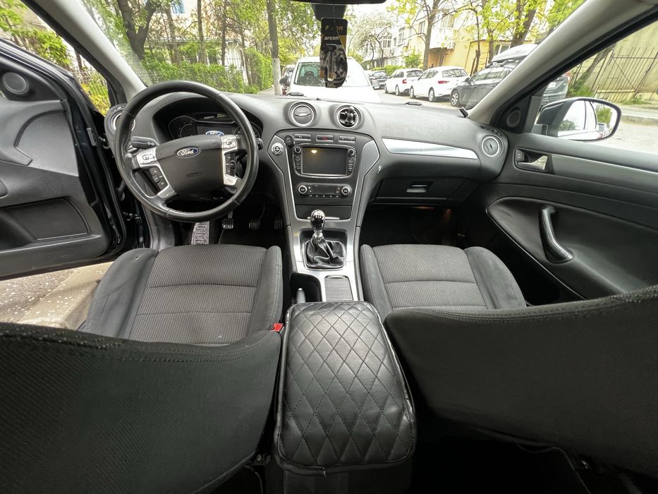 Ford mondeo mk4 2011