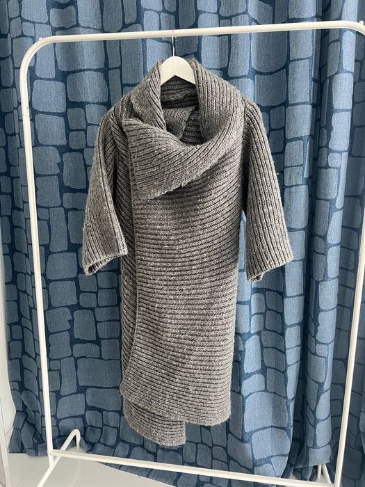 вълнен кардиган Zara.