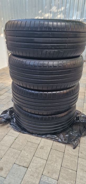 Anvelope de vară Dunlop Sport  Bluresponse