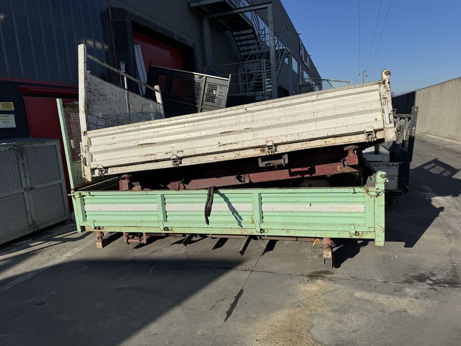 Самосвална уредба за iveco