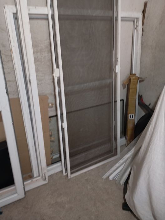 Дограма Пвц дограма в добро състояние
Еркерна врата 74 на 226 в добро