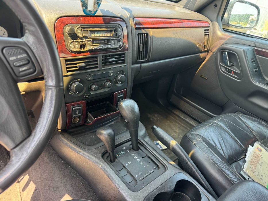 Dezmembrari Dezmembrez Piese piesa Dez auto Jeep Grand Cherokee 3.1 WJ volan stanga