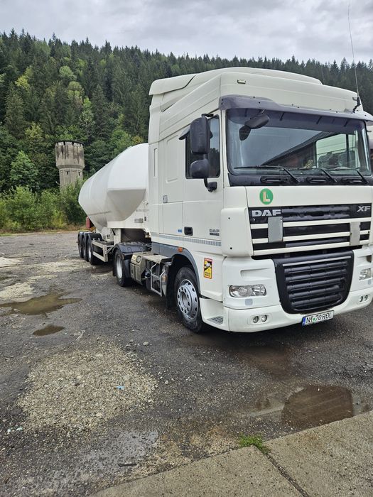 Vând ansambluri  cimentruc