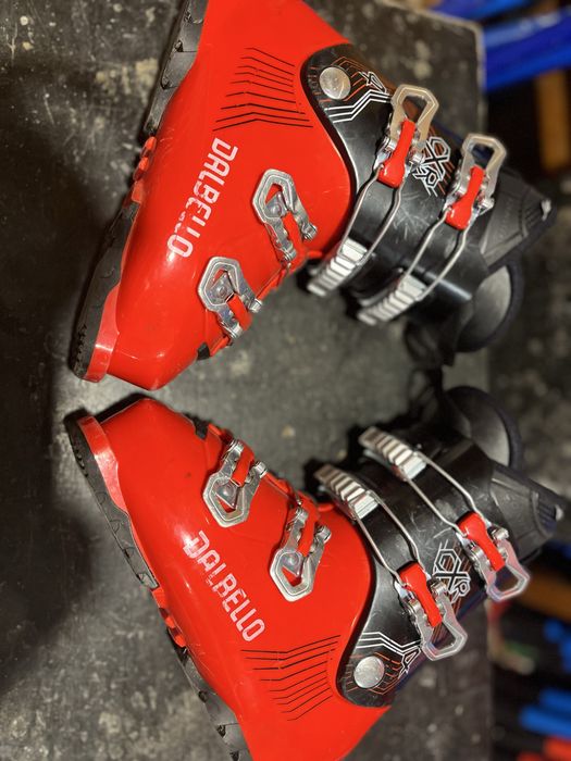 Ски обувки цени до 50 лв