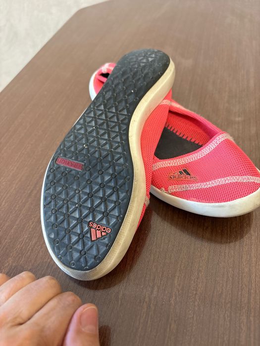 Розовые балетки Adidas