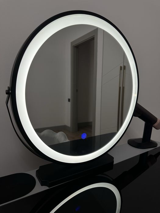 Туалетный столик