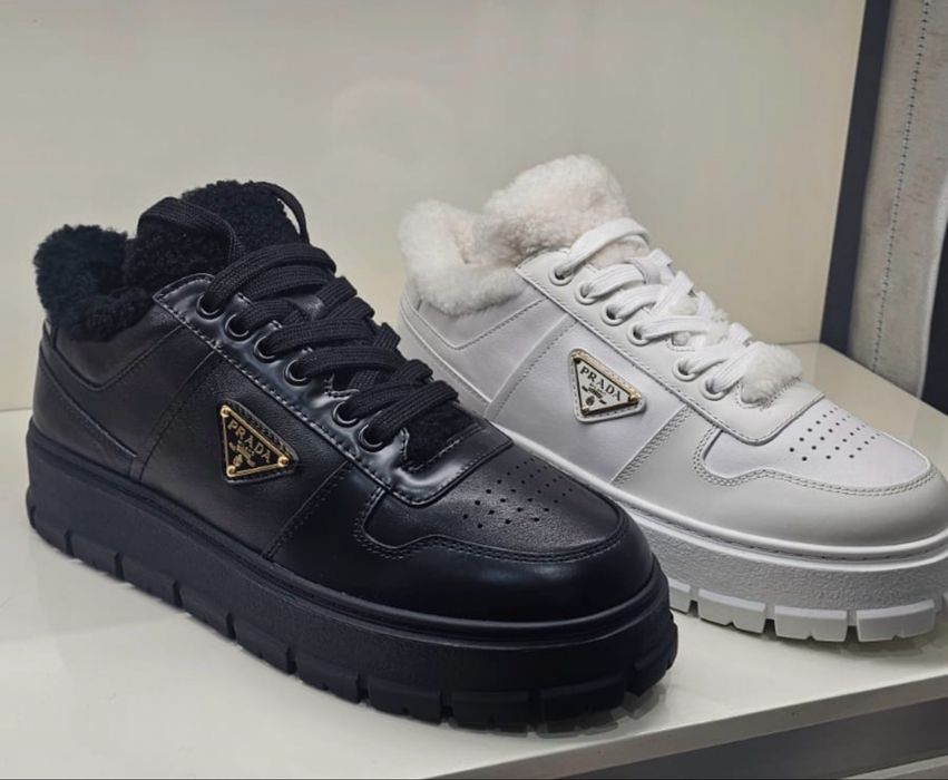 Prada кроссовки с мехом