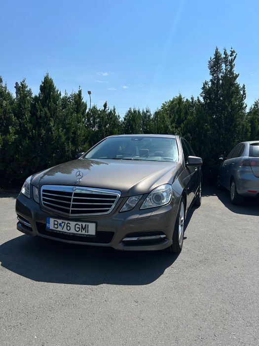 MERCEDES-BENZ E-Class