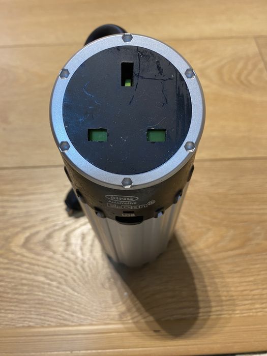 Автомобилен инвертор Ring RINVC150