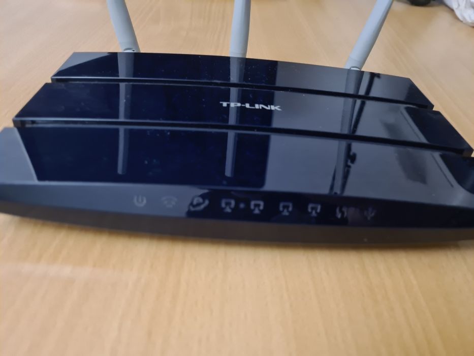 Vand Router wireless TP-LINK TL-WR1043ND-RO N Gigabit