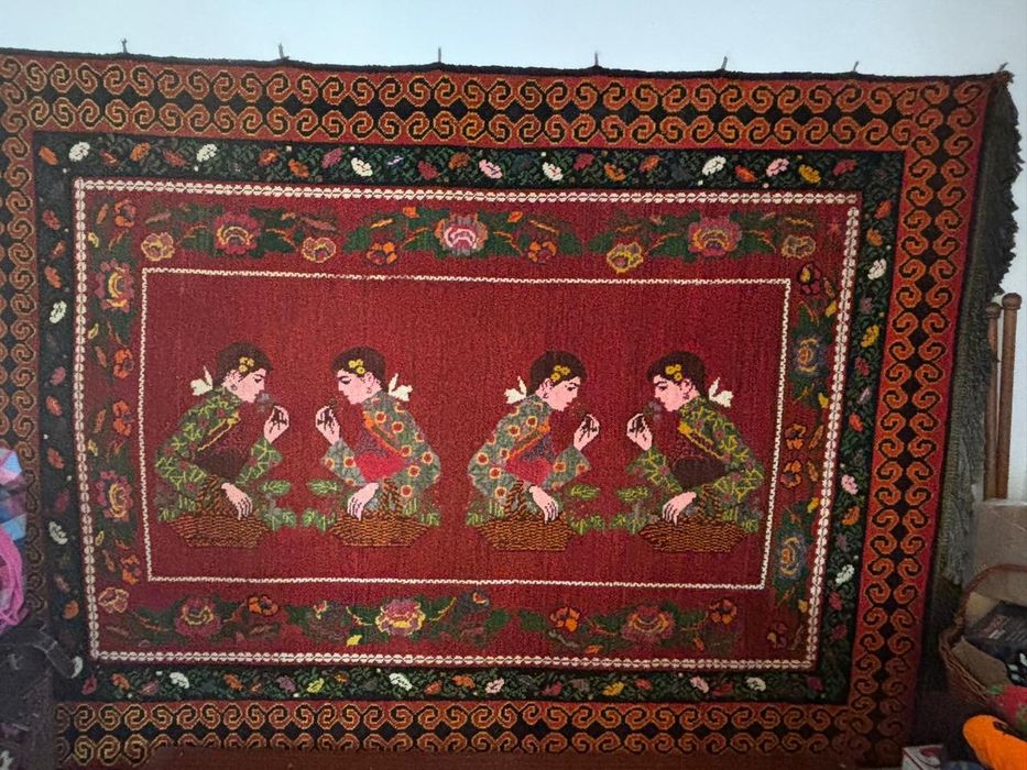 Ковры ручная работа.