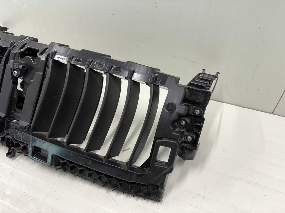 Жалюзи с клапи БМВ Г26 BMW G26 / Основа бъбреци БМВ Г26 BMW G26