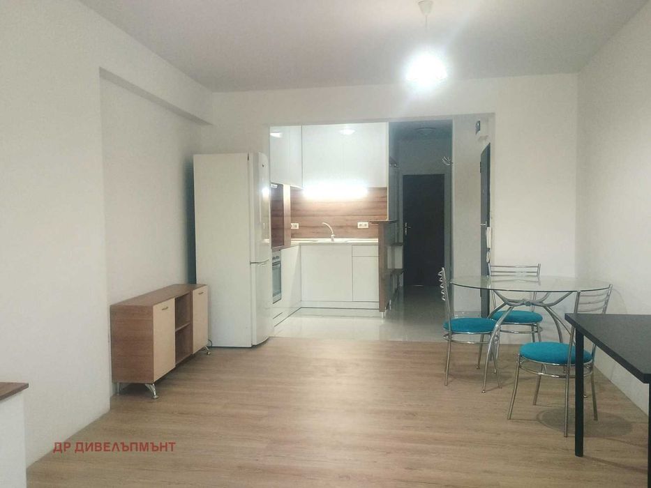 Дава се под наем Двустаен апартамент в София, Сухата река - 83 кв.м за 789 € - Снимка #2