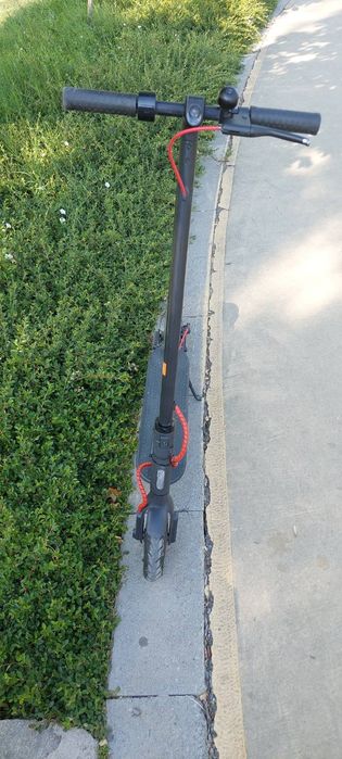 Продавам електрическа тротинетка