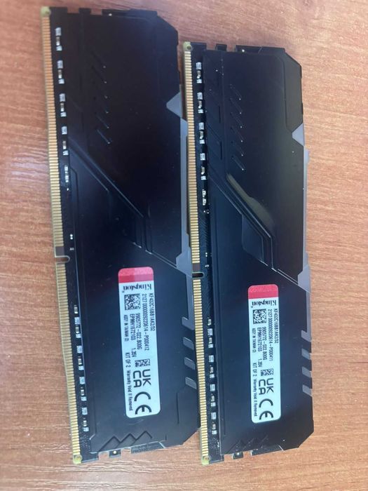 Оперативная память KF432C16BB1AK2/32