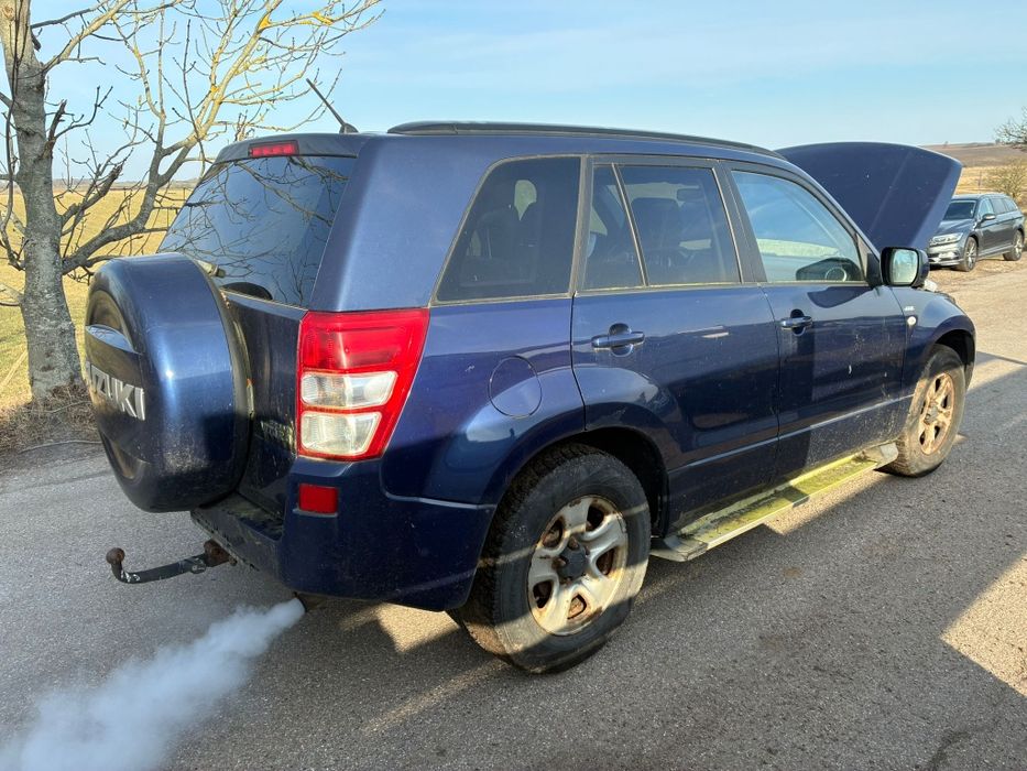 Dezmembrez Suzuki Grand Vitara