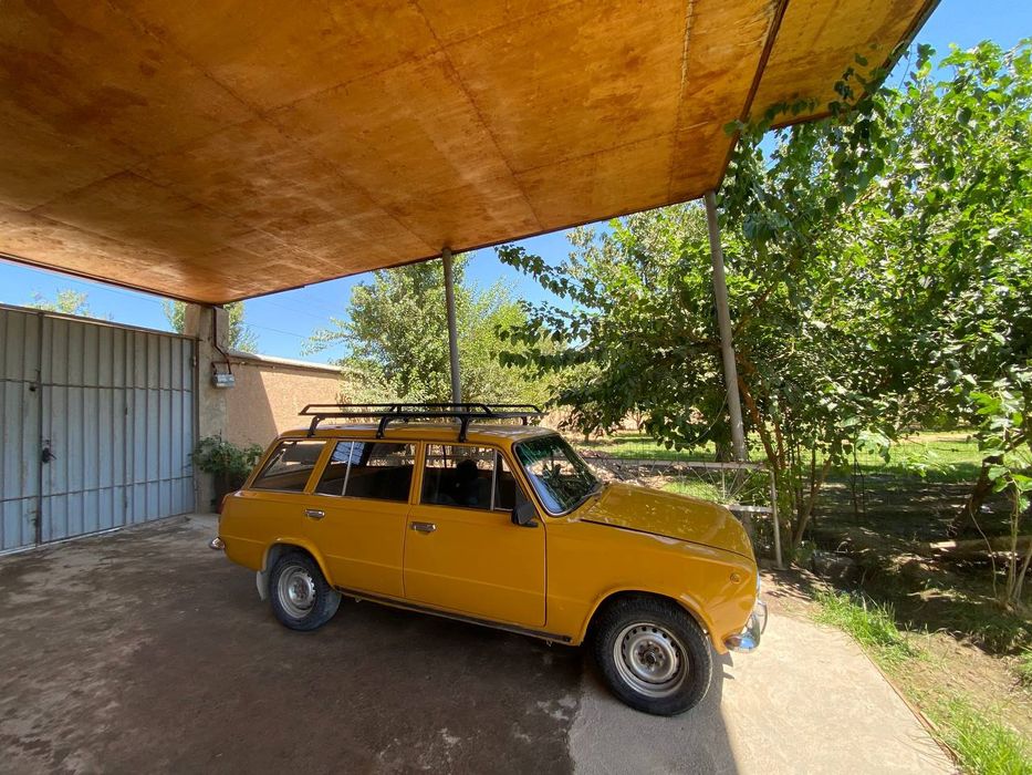 Жигули 2102 сотилади