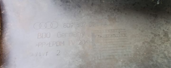 Bara  Spate Break - Transport gratuit! 8d9807521aa Audi A4 B5 (facel