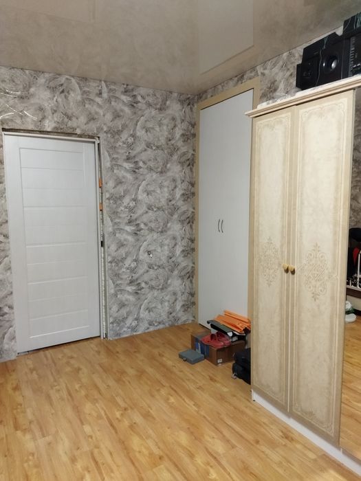 Срочно! продам 3х комн. кв, р-н ДКМ.