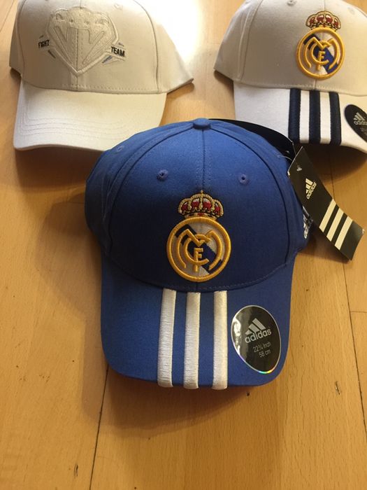 Новые кепки