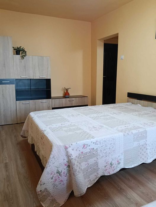 Garsonieră de închiriat