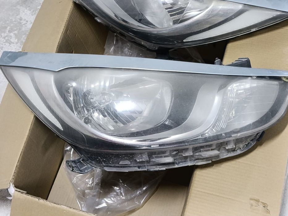 Hyundai accent фара продам