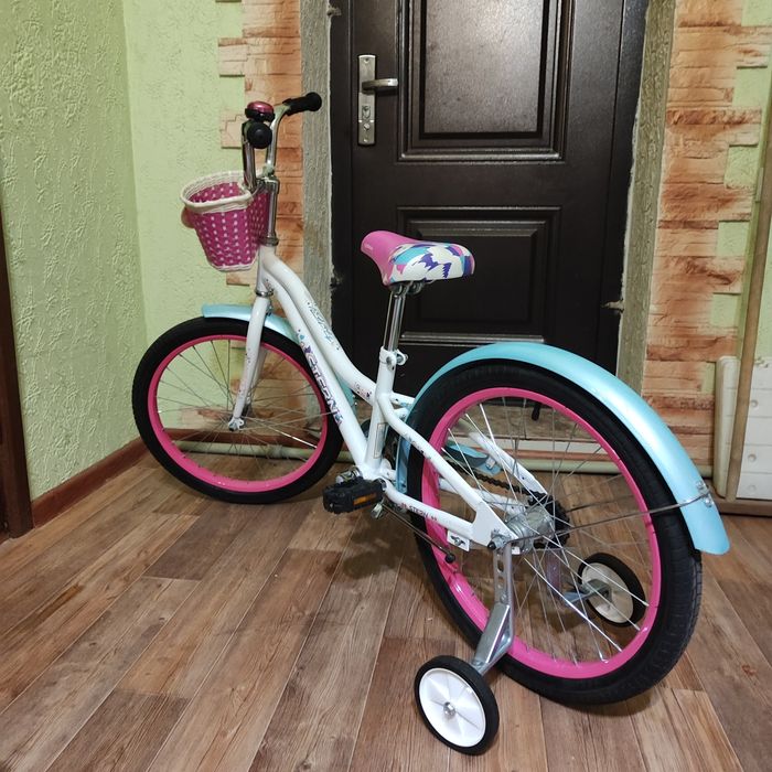 Велосипед велик для девочки Stern. Как новый.