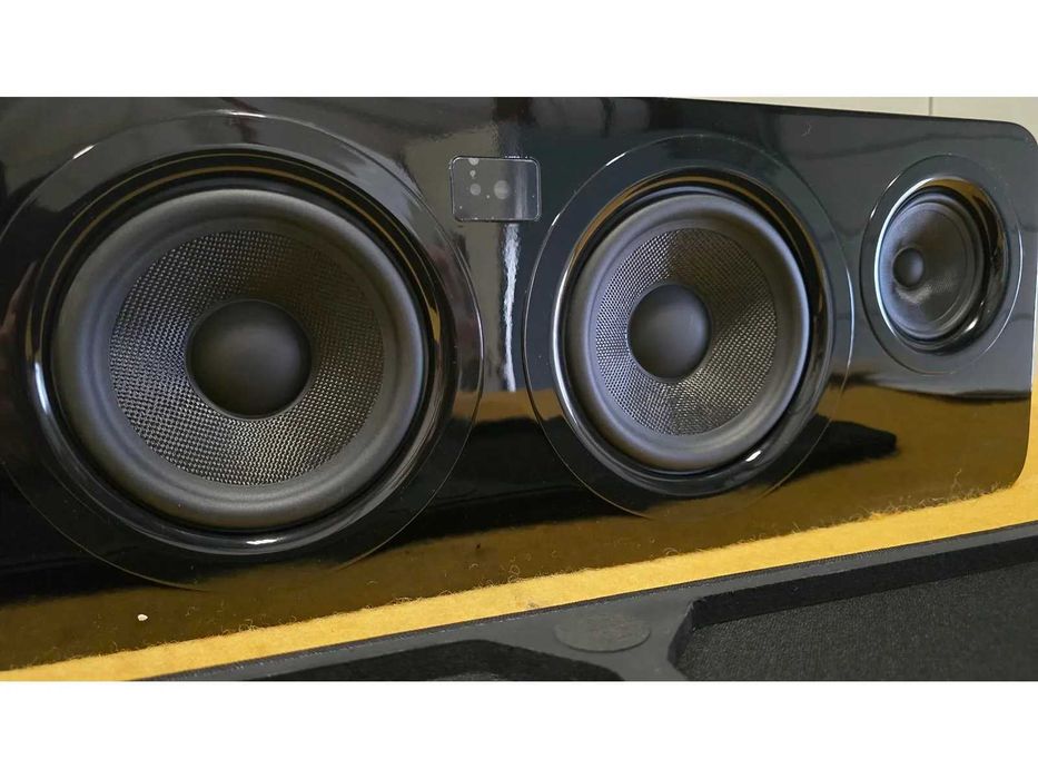 Kanto - SYD 5 - bluetooth speaker - Expus neutlizat!