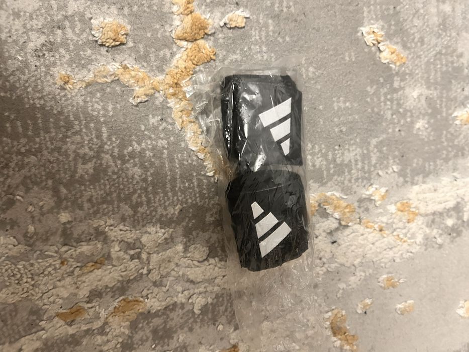 Manusi Box Adidas