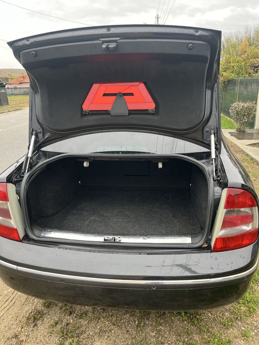 Vand skoda superb facelift