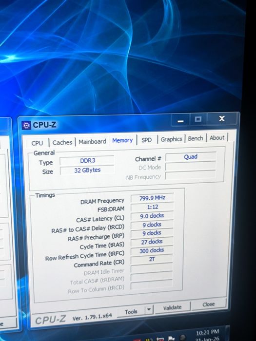 Sistem gaming i7 / 32 gb / ssd / placa video 4 gb