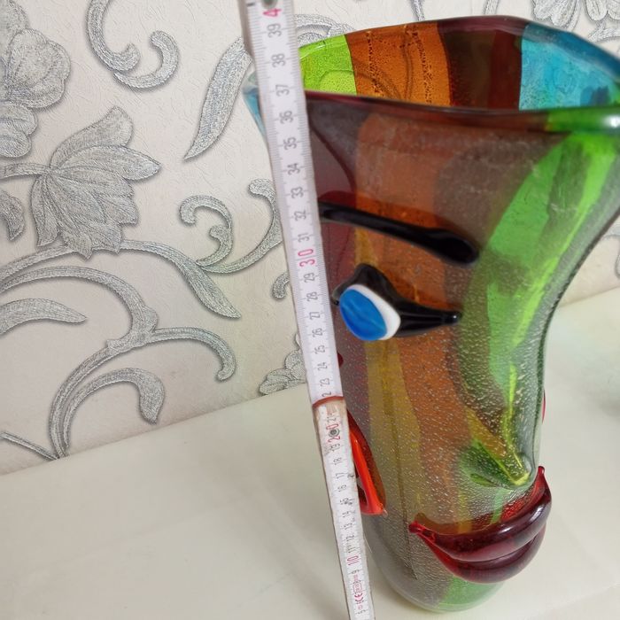 Ваза дизанирская