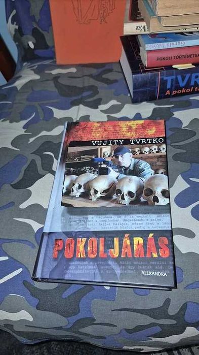 Pokoljárás – Vujity Tvrtko (2007), carte maghiară,