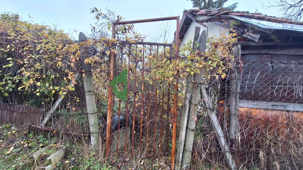 Поземлен имот в местност Седми Километър