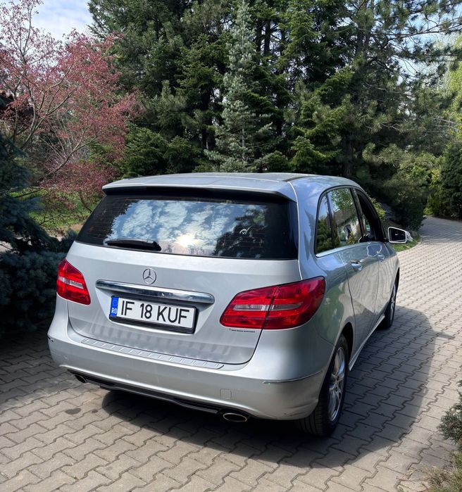 Mercedes B180 Euro 6 / Benzină / CarPlay