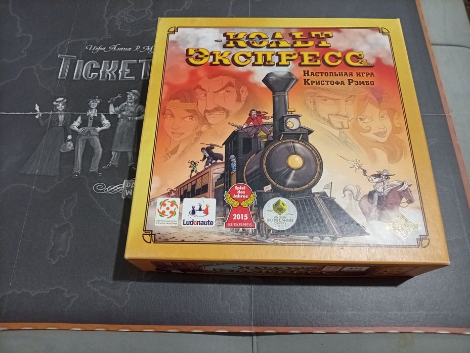 Настольные игры продам