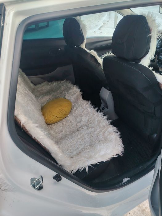 Хундай Й 20 продам