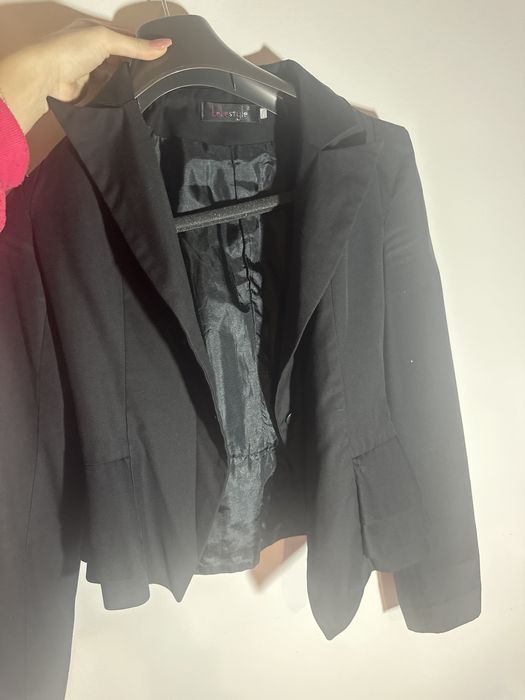 Официално късо сако